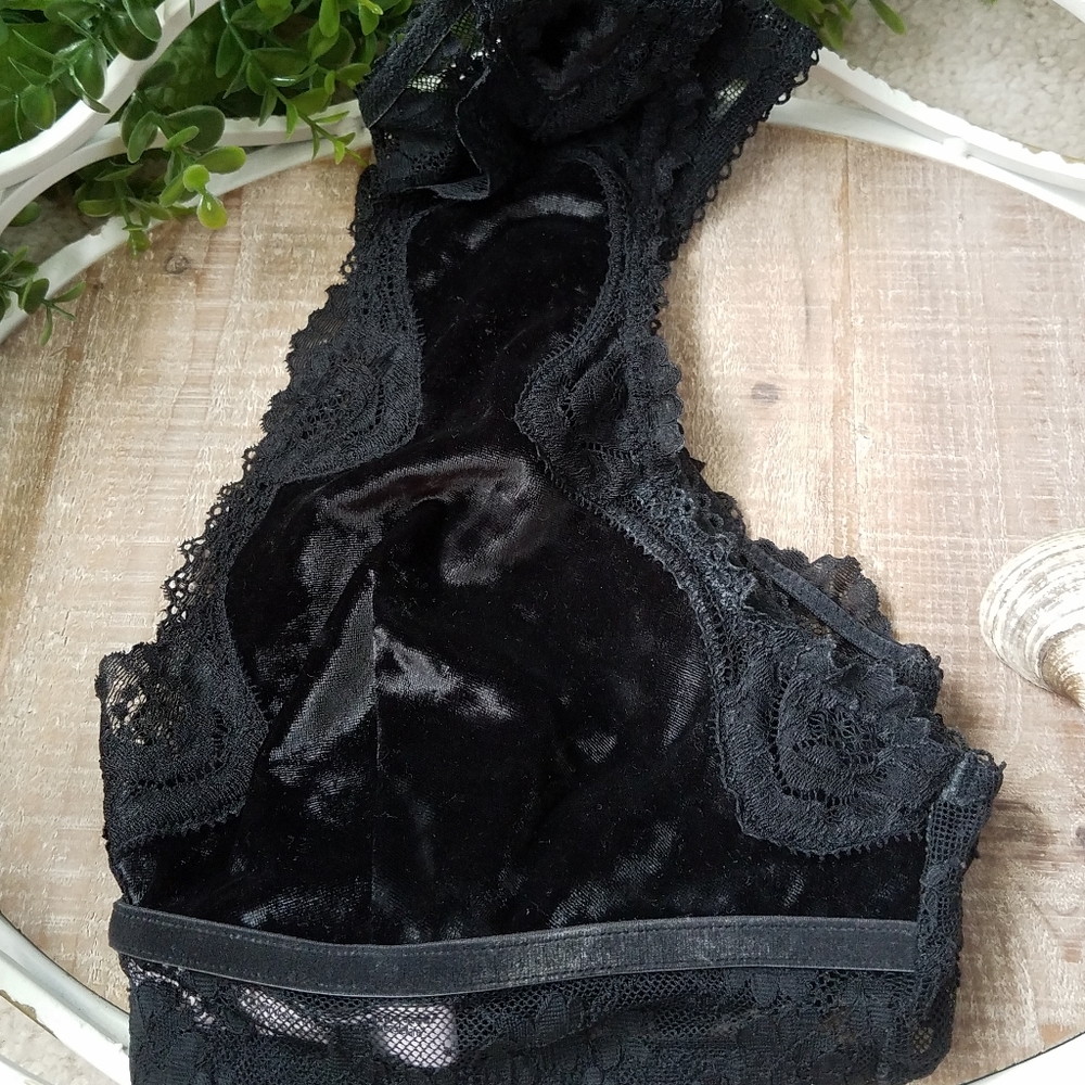 Victoria's Secret Velvet Bralette - Picture 3 of 9